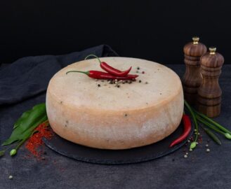 Chilli Pfefferkaese Laib