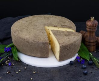 Pfefferkaese Eck Platte